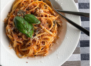 Pasta met tomatensaus